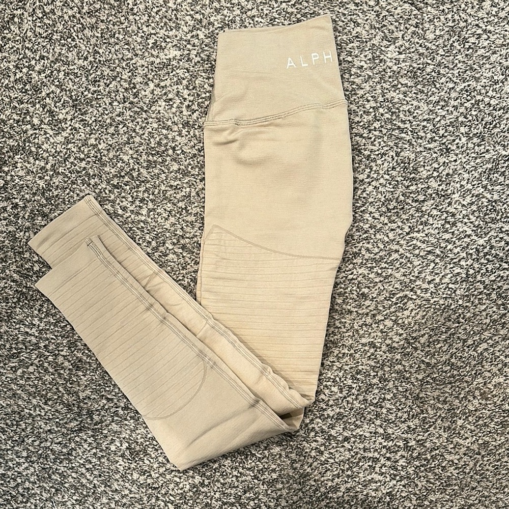 Alphalete Tan Leggings with Ribbed Knee Detail